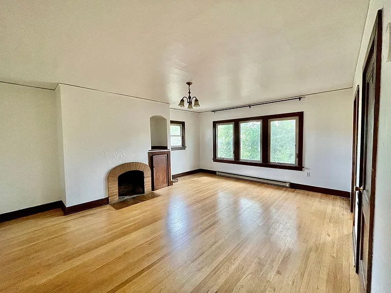 1312 Mill St — Photo 16