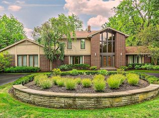 28576 Edgedale Rd, Pepper Pike, OH 44124