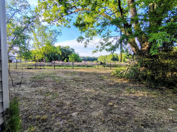 1112 W Lawrence Harris Hwy, Slocomb, AL 36375