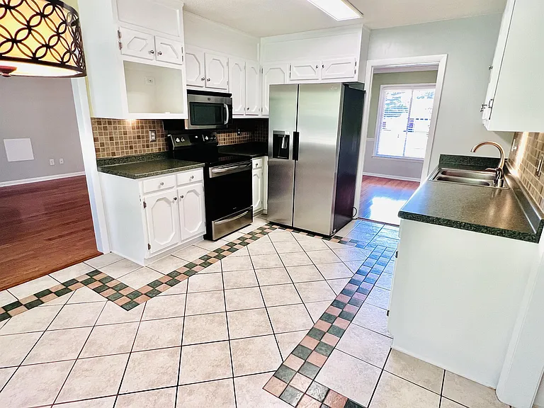 116 Bibb Dr — Photo 9