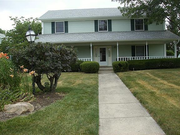 4th image of 3755 Birchmoor Dr