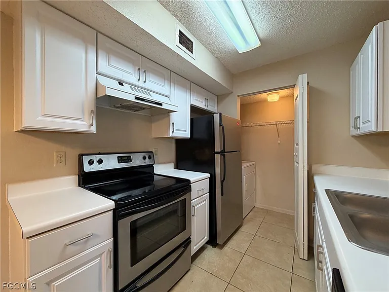 12561 Equestrian Cir #804 — Photo 10