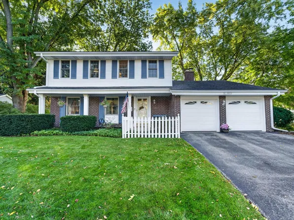 W51N838 Derby LANE, Cedarburg, WI 53012