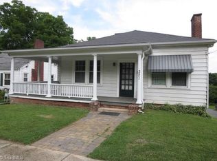 321 S Sunset Dr, Winston Salem, NC 27103