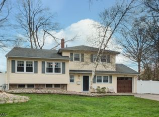 150 Elm St, Dover, NJ 07801
