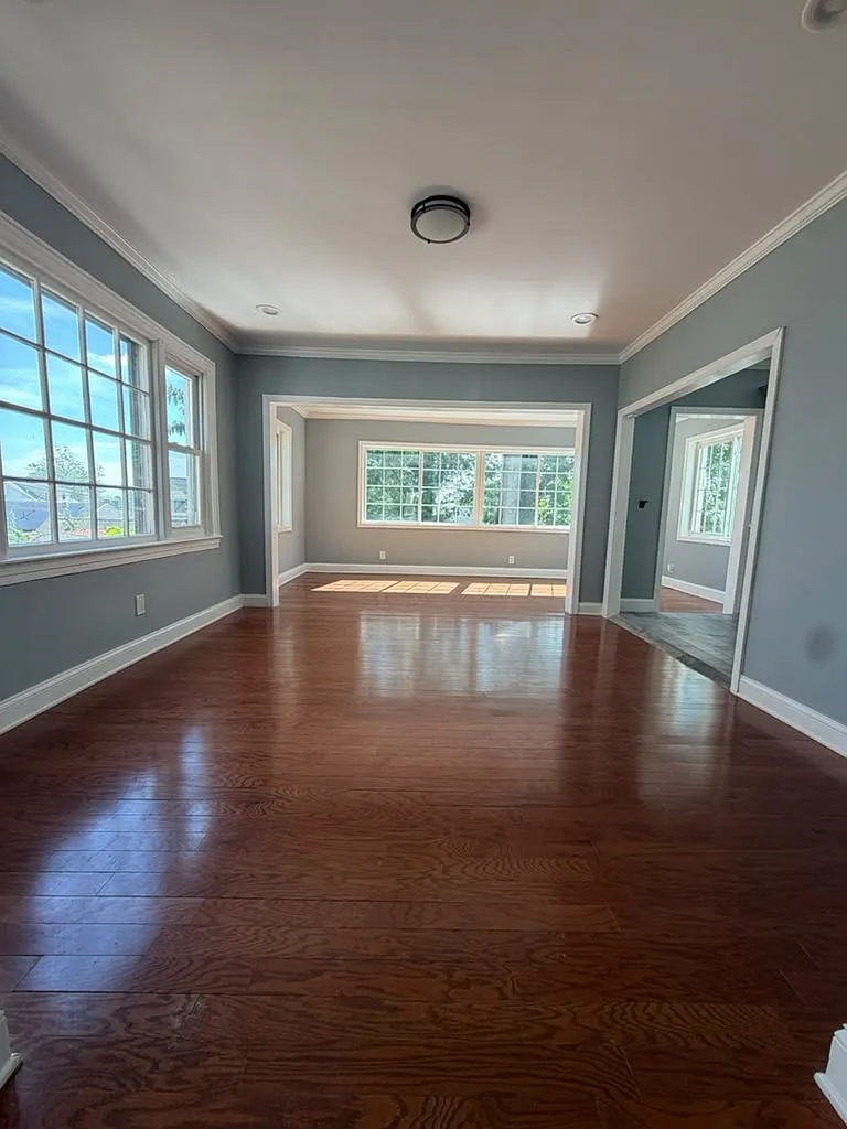 3 bed, 2.5 bath, 1000 sqft, $4,300 — Photo 2