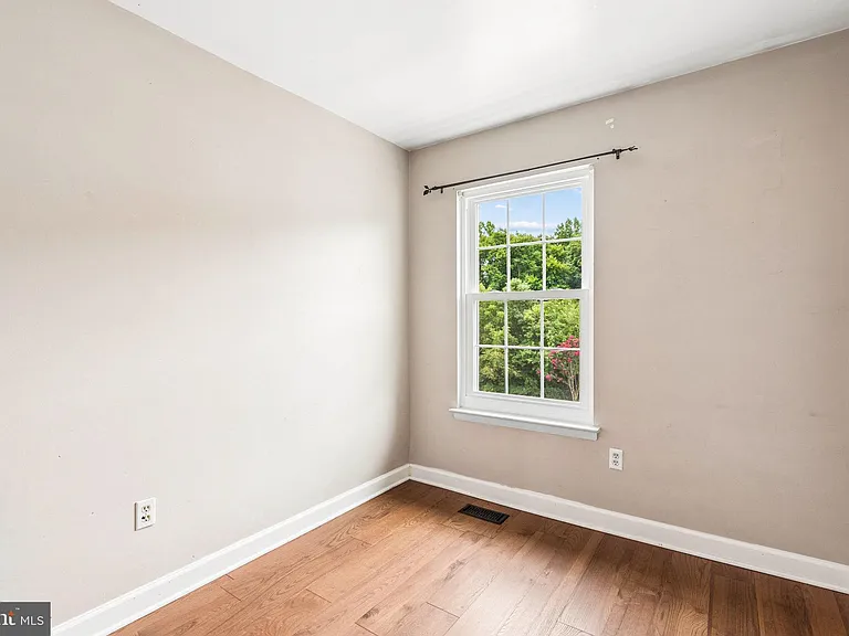 3820 Rolling Way — Photo 27