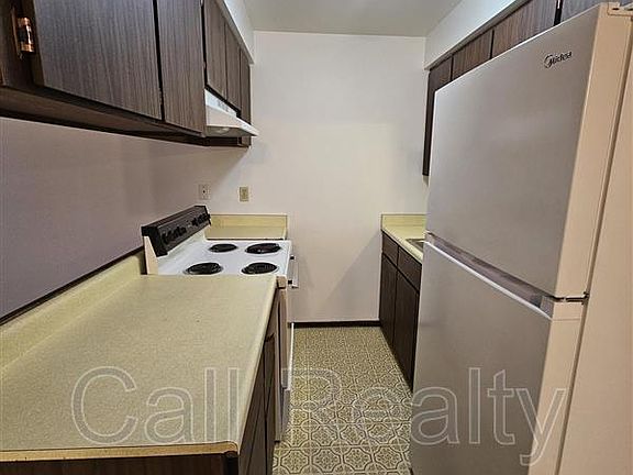 4th image of 18 N Arties Ct