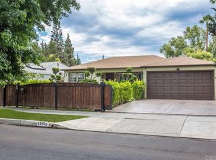 12618 Califa St, Valley Village, CA 91607
