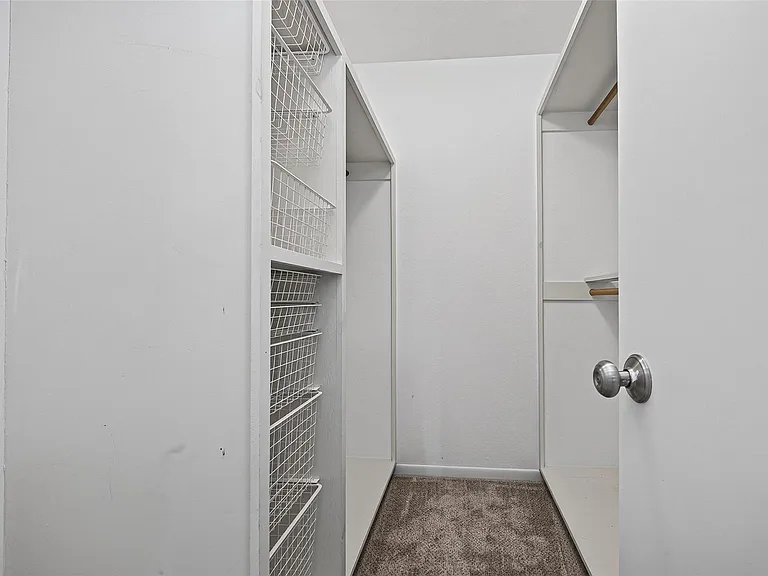 1344 Chardonnay Dr — Photo 27