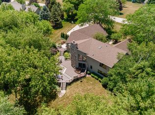 5025 Riverside Rd, Waterford, WI 53185