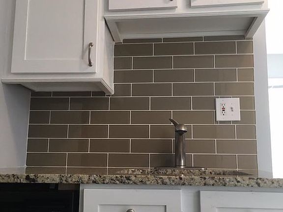 4th image of 1630 W Farwell Ave APT 2L