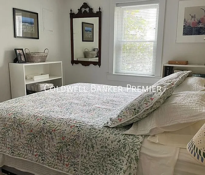 42B Delaware Ave — Photo 9