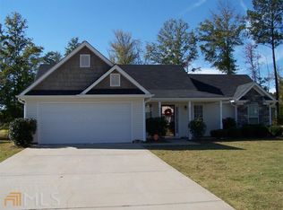 106 Preakness Dr, Lagrange, GA 30241