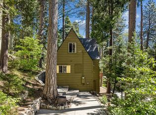 404 Hillside Rd, Lake Arrowhead, CA 92352