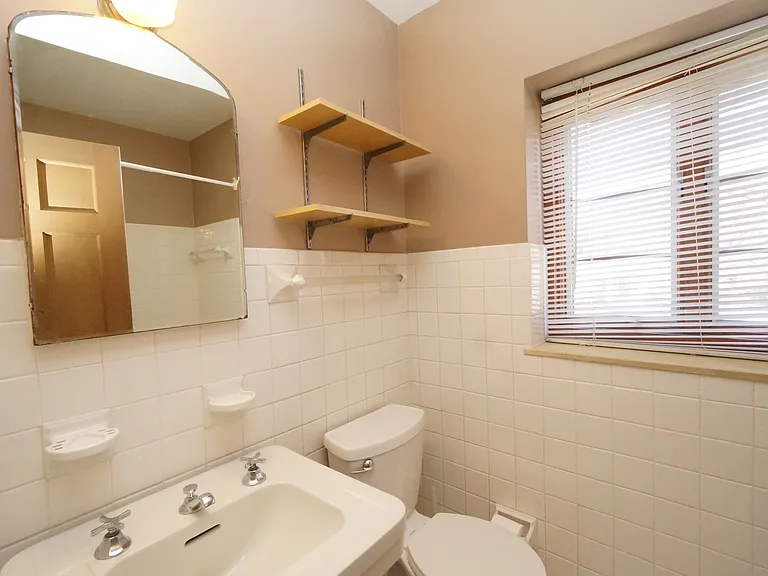 1326 Cleveland Heights Blvd — Photo 28
