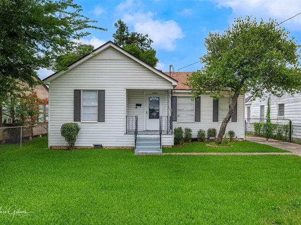 2320 Broadway Dr, Bossier City, LA 71111