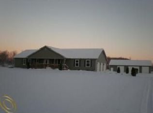 6274 Hewitt Rd, Jeddo, MI 48032