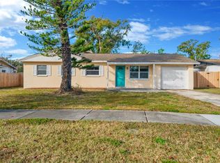 8232 Lark St, Seminole, FL 33777