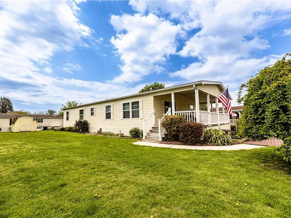 771 Bayberry Dr, Breinigsville, PA 18031