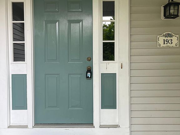 3rd image of 193 Gloucester Dr