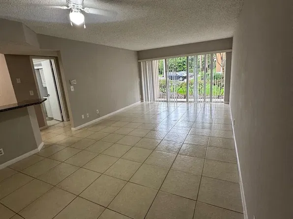 9001 Wiles Rd APT 101, Pompano Beach, FL 33067