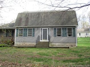 18 Pebble Brook Ct, Berlin, CT 06037