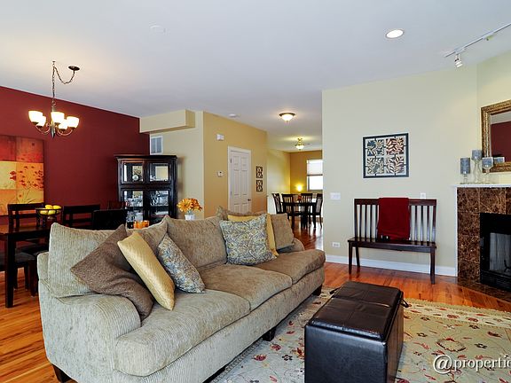 Living Room/Dining Room