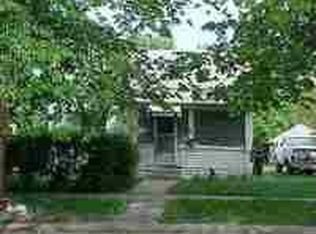 232 Center St, Waterloo, IA 50703