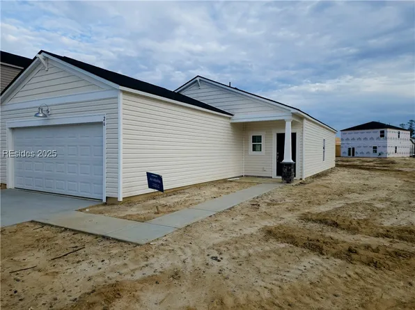26 Hydrangea Way, Hardeeville, SC 29927
