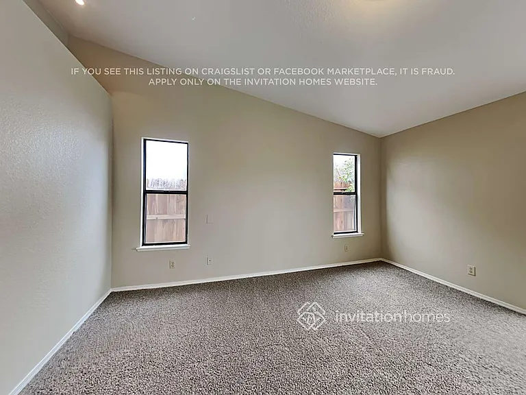 8821 Somershire Way — Photo 11