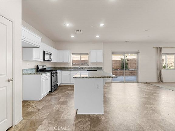 4th image of 16774 Cherry Tree Ln