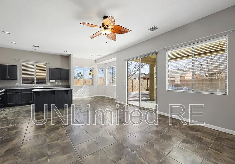 4795 N Edgemont Rd — Photo 8