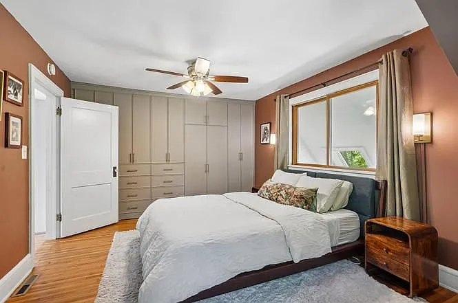 2955 Fillmore St NE — Photo 20