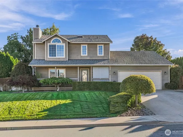 2434 Highland View Drive, East Wenatchee, WA 98802