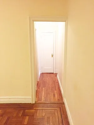 Rented by null | media 8