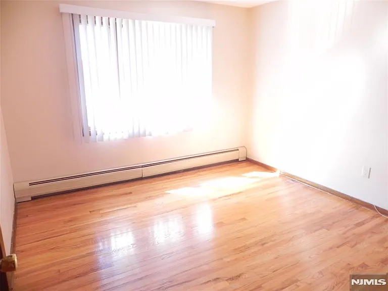52 Wilson St #2 — Photo 9
