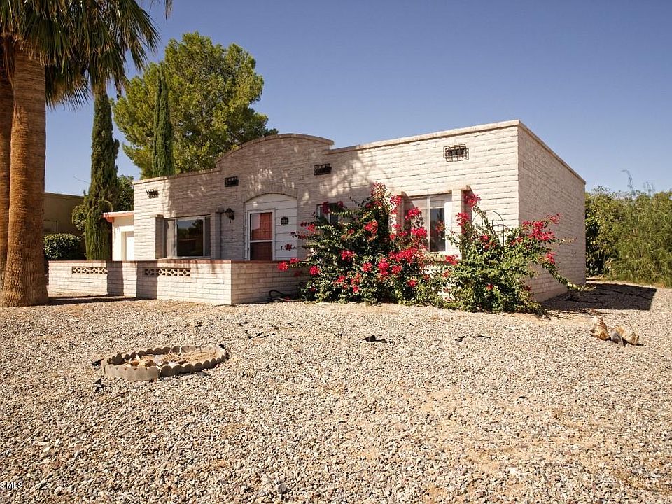 1st image of 922 S La Higuera
