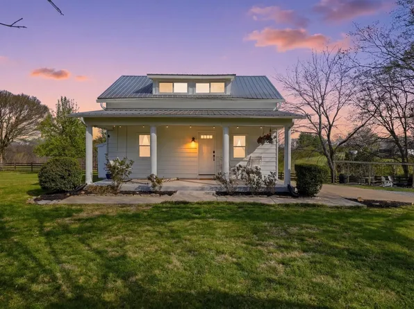 2820 Lockertsville Rd, Ashland City, TN 37015