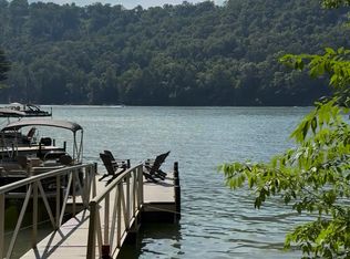 975 Glenshore Dr #1, Cullowhee, NC 28723