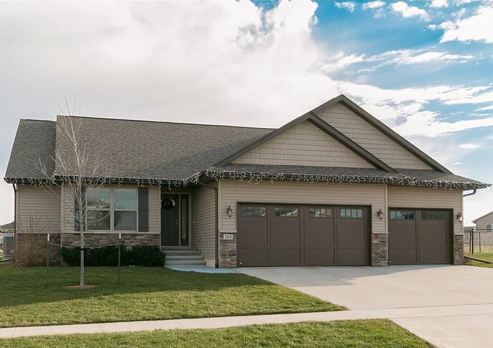 1st image of 265 Locust Dr