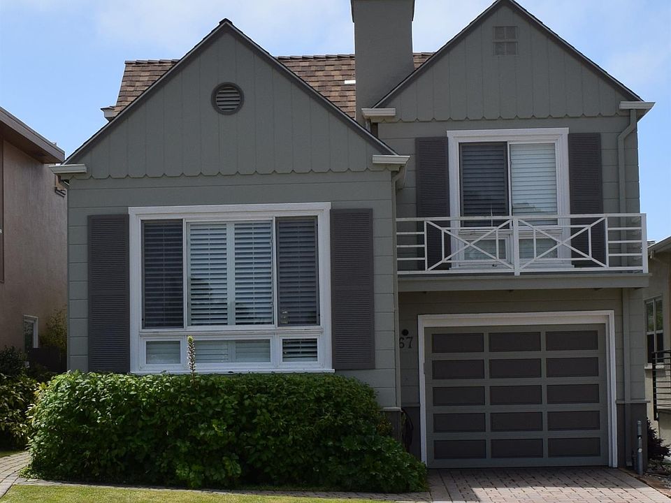 1st image of 67 Lake Vista Ave N
