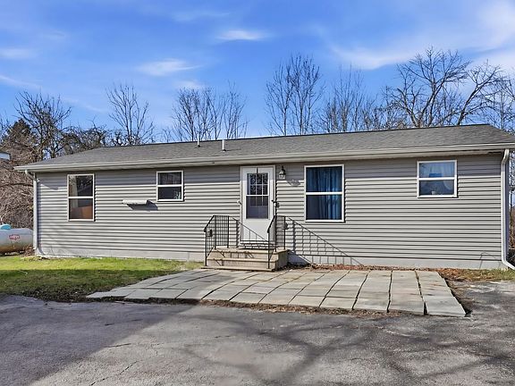 2nd image of 23007 Lovell Rd