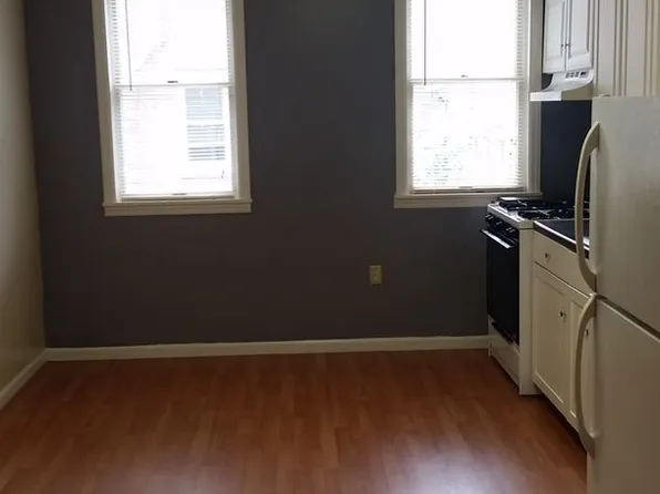 Super cute 1 bedroom apartment on the South Side Flats!, 1919 Larkins Way Floor 1, Pittsburgh, PA 15203