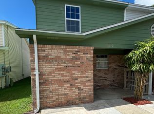1810 Whispering Oaks Ln, Fort Walton Beach, FL 32547