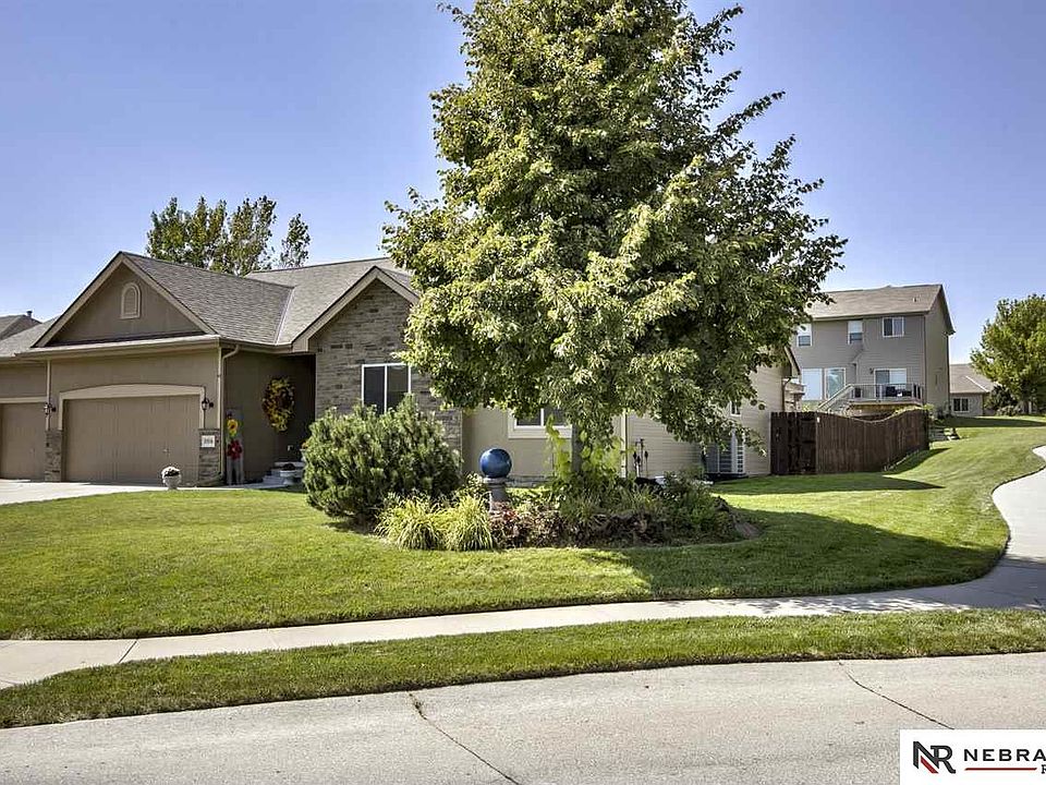 1st image of 5506 S 163rd Ave