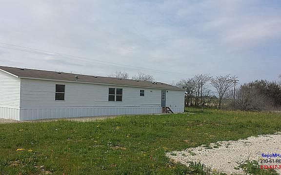 5th image of 85 Price Road #4