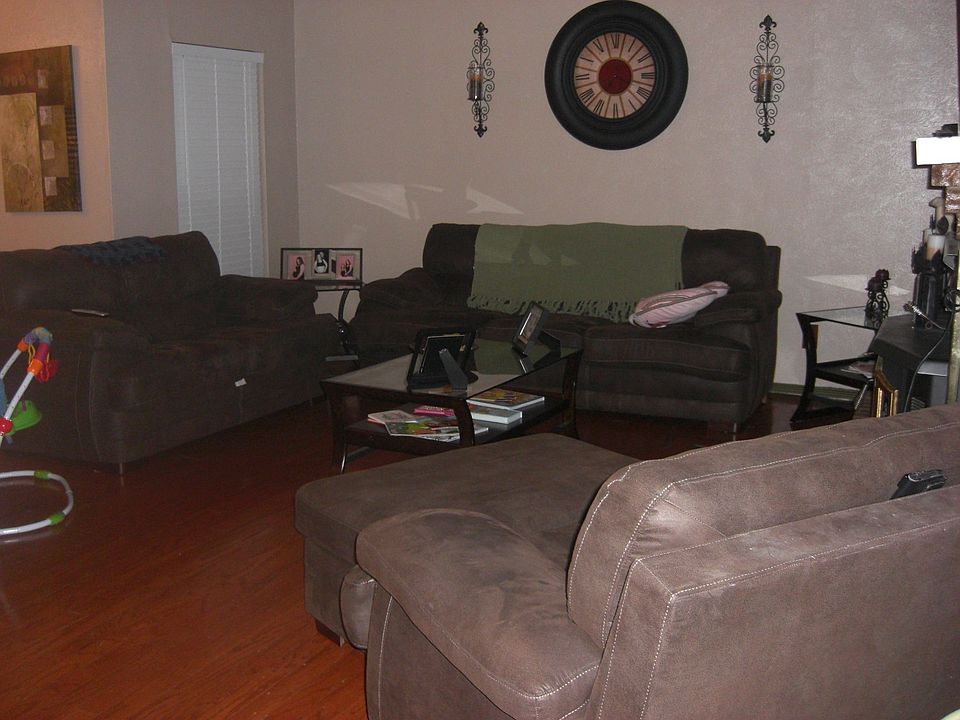 Hardwood floors 2inch blinds