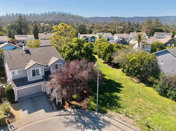 341 Piper Cub Ct, Scotts Valley, CA 95066
