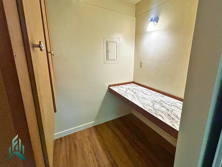 1823 NW Harrison Blvd #1823 — Photo 7